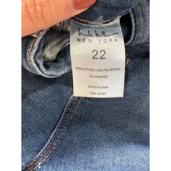Nicole Miller NY Women's Distressed Ankle Jeans Size 22 Blue Slim Fit - Picture 14 of 16